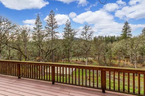 2707 Rogue River Dr, Eagle Point, OR 97524 photo 63