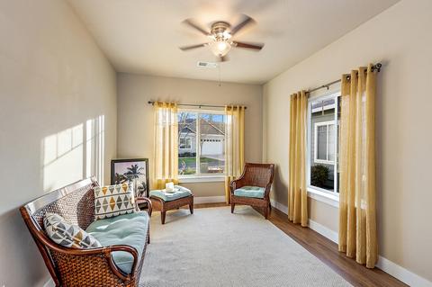 386 Live Oak Loop, Central Point, OR 97502 photo 7