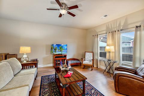 386 Live Oak Loop, Central Point, OR 97502 photo 15
