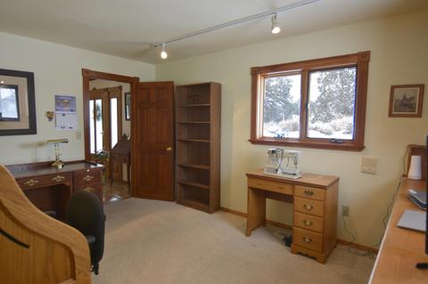 65024 W Hwy 20, Bend, OR 97703 photo 26