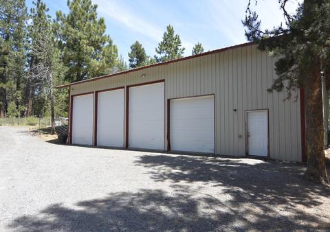 16856 Downey Rd, Bend, OR 97707 photo 3