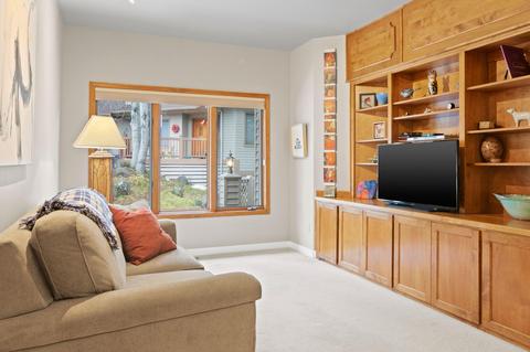 60733 Breckenridge, Bend, OR 97702 photo 17