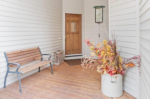 60733 Breckenridge, Bend, OR 97702 photo 3