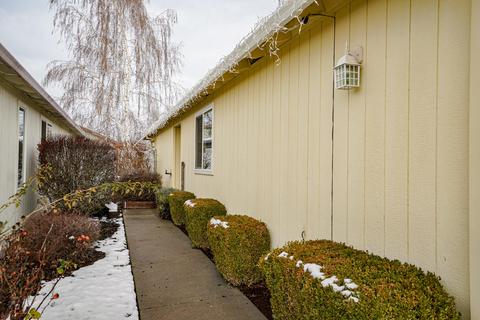 459 Montclair Way, Eagle Point, OR 97524 photo 23
