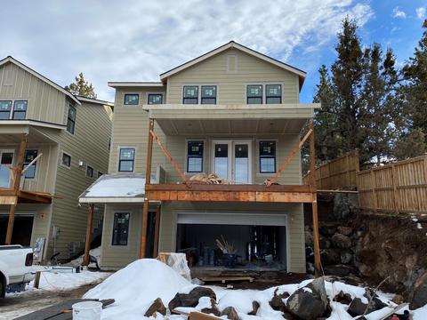2567 NW Marken St, Bend, OR 97703 photo 1