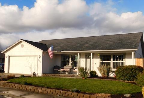 605 Andrea Way, Eagle Point, OR 97524 photo 8