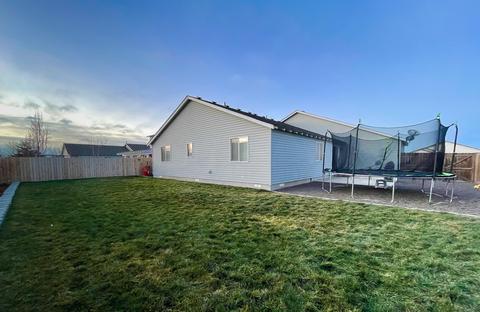 656 E D St, Culver, OR 97734 photo 4