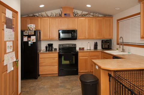 656 E D St, Culver, OR 97734 photo 10