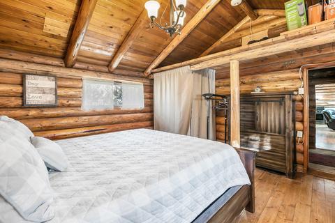 19317 Dusty Loop, Bend, OR 97703 photo 12