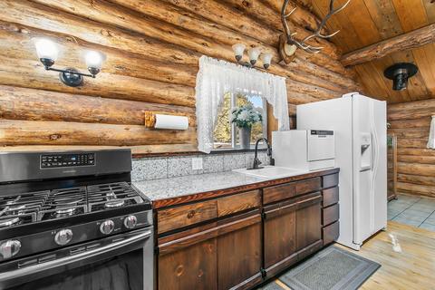 19317 Dusty Loop, Bend, OR 97703 photo 6