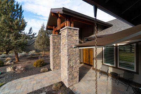 445 Nutcracker Dr, Redmond, OR 97756 photo 4