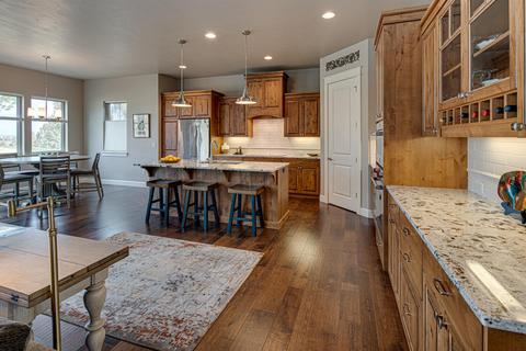 445 Nutcracker Dr, Redmond, OR 97756 photo 17