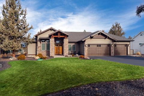 445 Nutcracker Dr, Redmond, OR 97756 photo 1