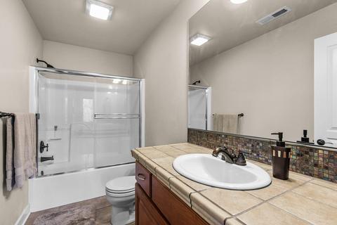 61003 Tiberon Pl, Bend, OR 97702 photo 25