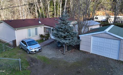 132 Marshall St, Glendale, OR 97442 photo 2