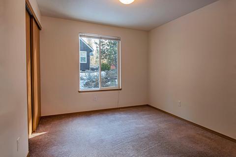 653 E Tyler Ave, Sisters, OR 97759 photo 12
