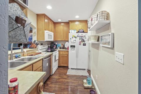 343 Live Oak Loop, Central Point, OR 97502 photo 12