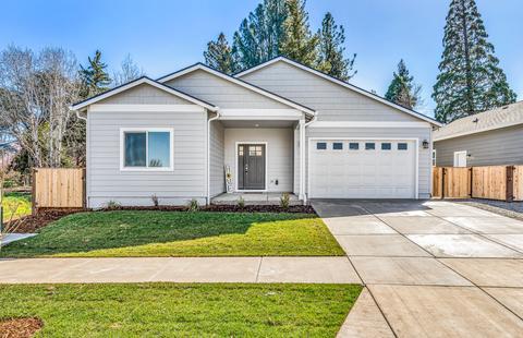 388 Cascade Dr, Central Point, OR 97502 photo 1