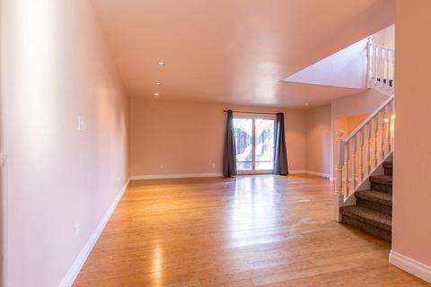 801 3rd St, Rogue River, OR 97537 photo 5