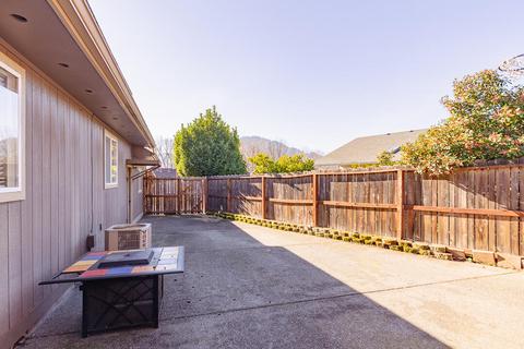 801 3rd St, Rogue River, OR 97537 photo 27