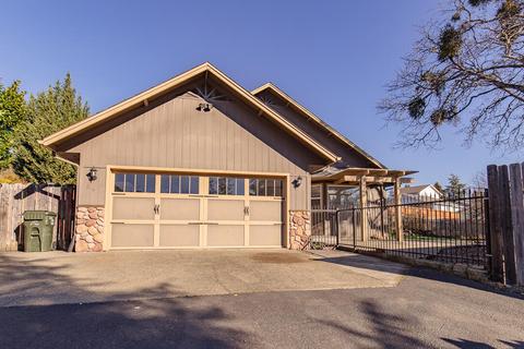 801 3rd St, Rogue River, OR 97537 photo 22