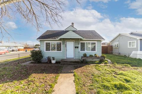 846 Maple St, Central Point, OR 97502 photo 1
