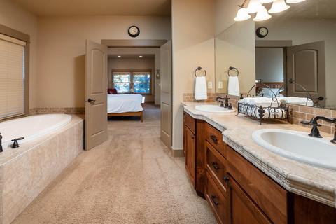20927 Miramar Dr, Bend, OR 97702 photo 12