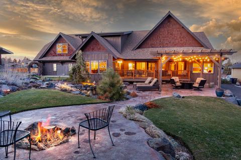 20927 Miramar Dr, Bend, OR 97702 photo 1