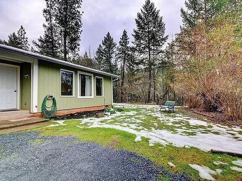 1725 Summit Loop, Grants Pass, OR 97527 photo 28