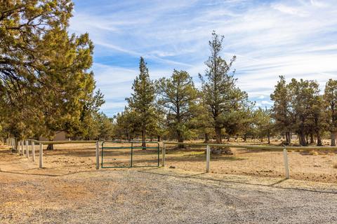 65108 85th Pl, Bend, OR 97703 photo 32
