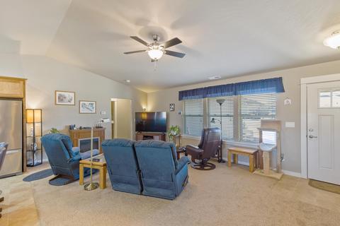 118 Cedric Ct, Eagle Point, OR 97524 photo 10