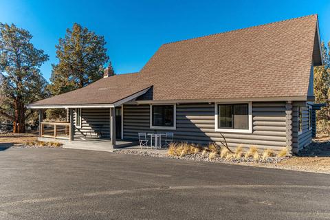 21851 Katie Dr, Bend, OR 97701 photo 8