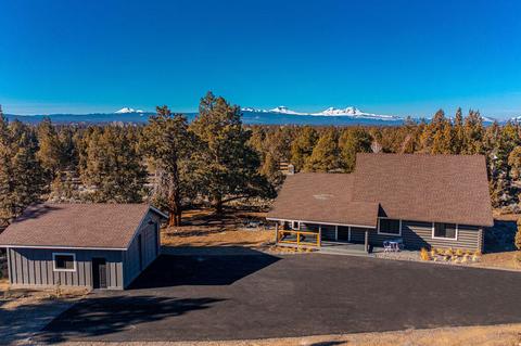 21851 Katie Dr, Bend, OR 97701 photo 2