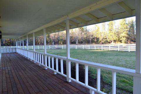 754 Cedar Flat Rd, Williams, OR 97544 photo 4