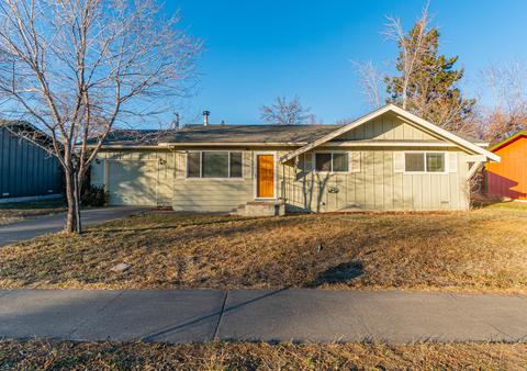 1348 NE Watson Dr, Bend, OR 97701 photo 1