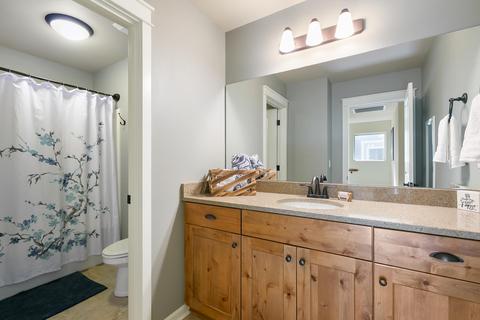 716 NE Vail Ln, Bend, OR 97701 photo 13