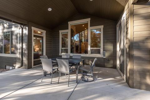 19153 Park Commons Dr, Bend, OR 97703 photo 23