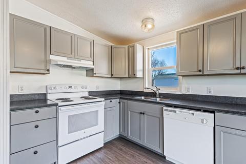 664 Clearview Way, Eagle Point, OR 97524 photo 10