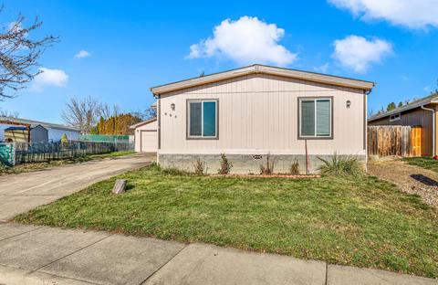 664 Clearview Way, Eagle Point, OR 97524 photo 25