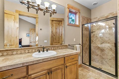19208 Green Lakes Loop, Bend, OR 97702 photo 21