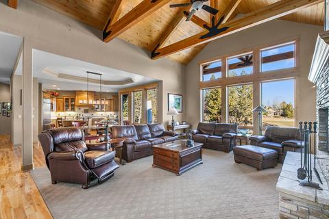 19208 Green Lakes Loop, Bend, OR 97702 photo 7