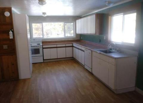 52727 Ash Dr, La Pine, OR 97739 photo 4