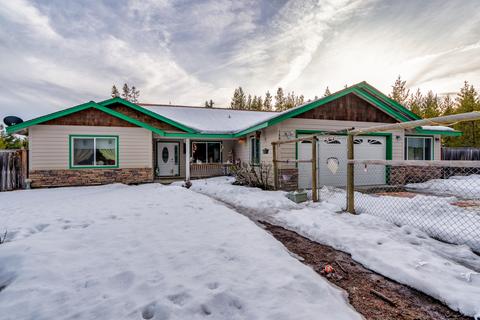 15919 Davis Ave, La Pine, OR 97739 photo 1