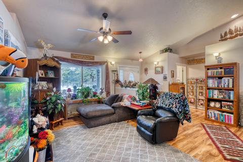 15919 Davis Ave, La Pine, OR 97739 photo 9