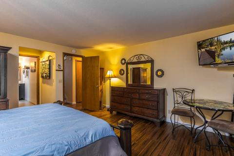 17704 Rogue Ln, Sunriver, OR 97707 photo 18