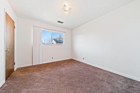 160 Bigham Dr, Central Point, OR 97502 photo 12