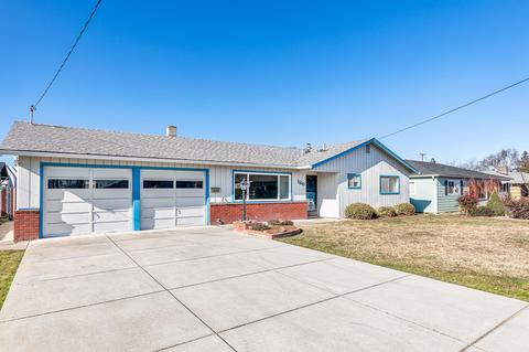 160 Bigham Dr, Central Point, OR 97502 photo 1