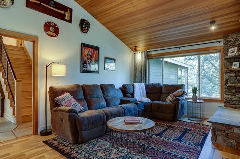 20602 Coventry Cir, Bend, OR 97702 photo 4