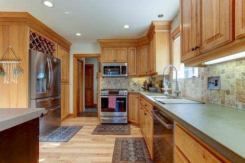 20602 Coventry Cir, Bend, OR 97702 photo 7