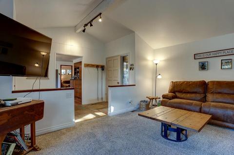 20602 Coventry Cir, Bend, OR 97702 photo 28